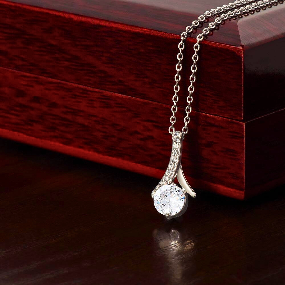 To My Bonus Sister – 'You Are Family' Alluring Beauty Necklace Gift Set – BT01